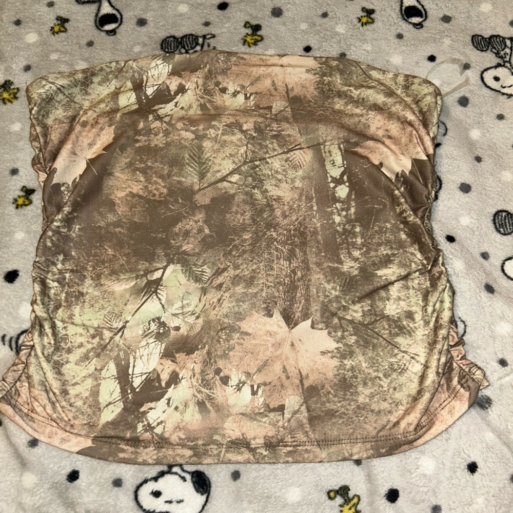 Camouflage Print Women's Crop Top (size L)